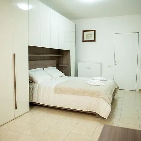 Daire Center Cozy Kişinev